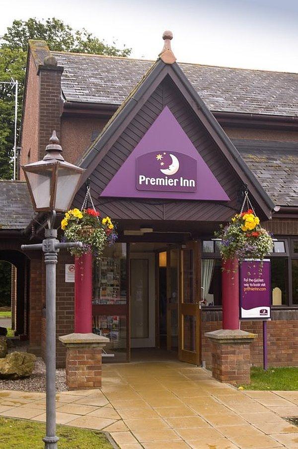 Premier Inn Inverness East Екстериор снимка